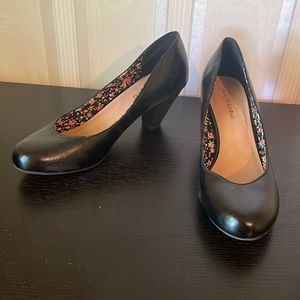Black Zigi soho low heels